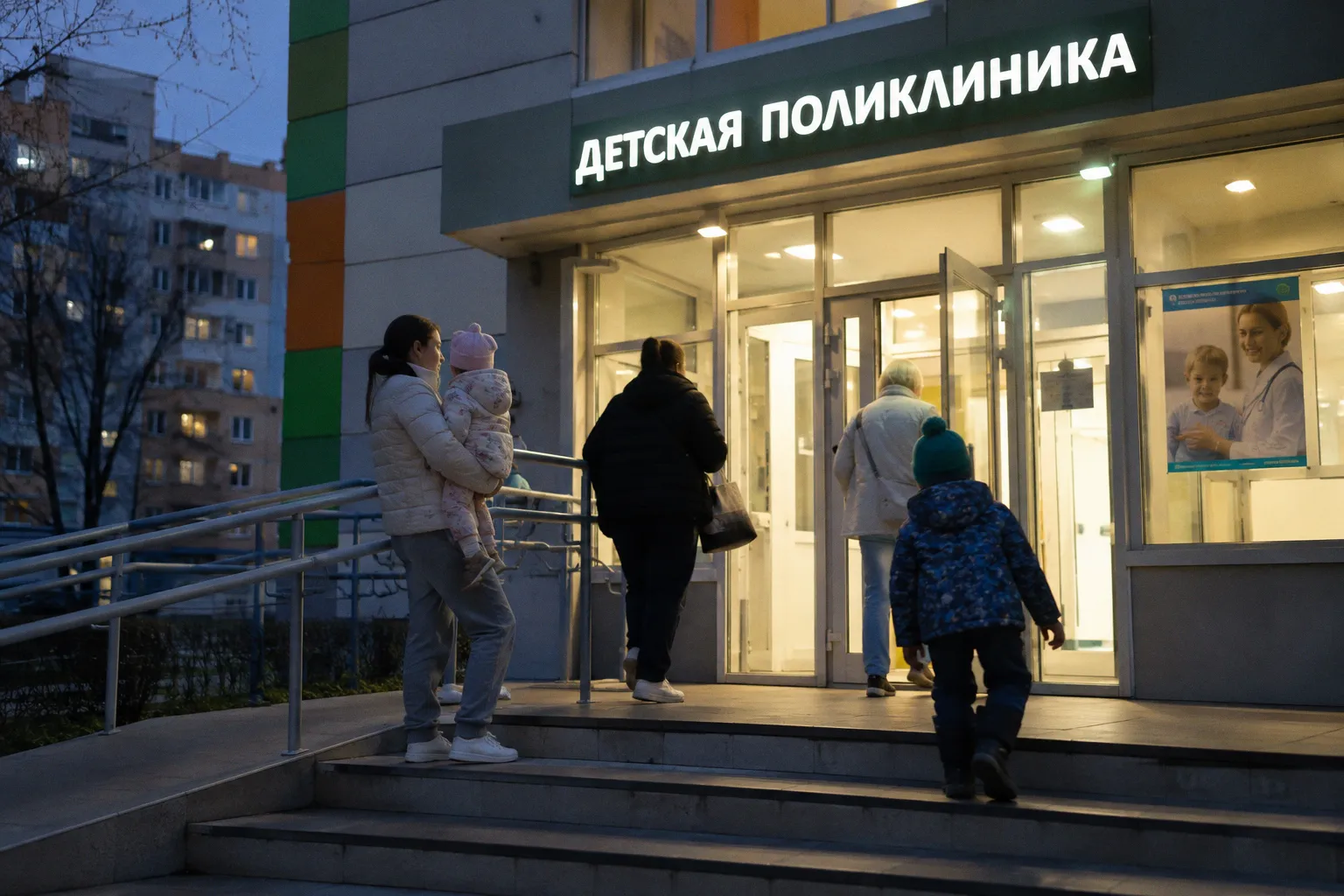 Болезнь рук, ног и рта: почему громкие заголовки не заменяют лечение